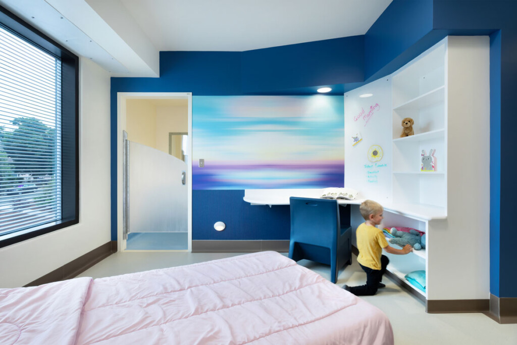 Blue bedroom alternate view CHA